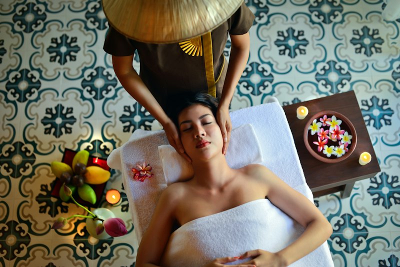 Relaxing Swedish massage technique with long flowing strokes in KL